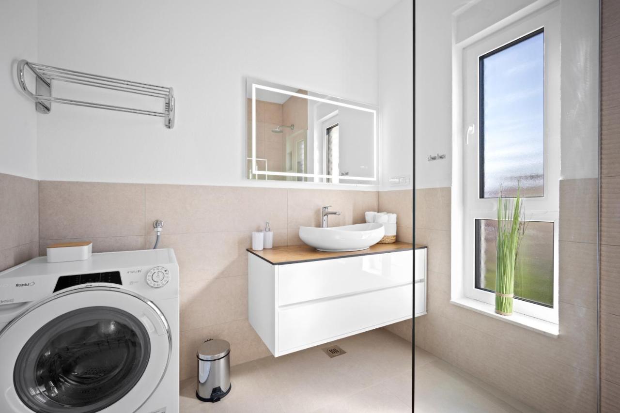 Adriatic Garden Apartments أوكغوك غورنيي المظهر الخارجي الصورة